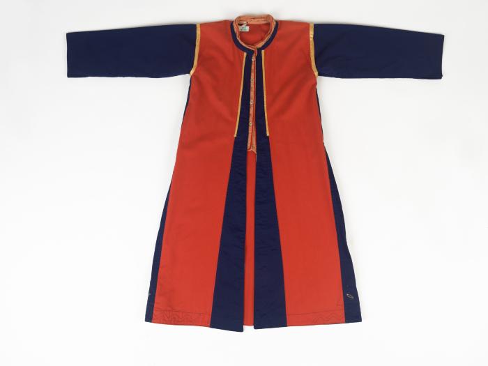 ΕΠΕΝΔΥΤΗΣ (ΣΑΓΙΑΣ) ΠΑΡΑΔΟΣΙΑΚΗΣ ΦΟΡΕΣΙΑΣ ΚΑΠΠΑΔΟΚΙΑΣ ΓΥΝΑΙΚΕΙΟΣ