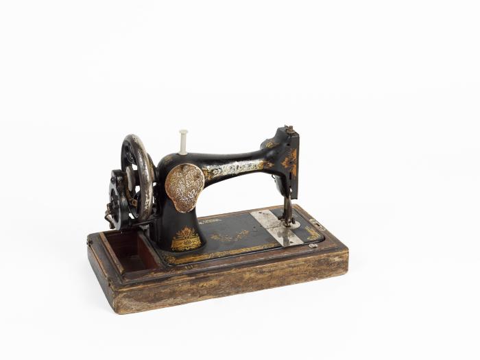 ΡΑΠΤΟΜΗΧΑΝΗ ΜΕ ΘΗΚΗ