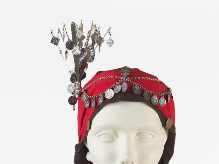 WOMEN’S HEADPIECE (SURGUTS) OF THE TRADITIONAL COSTUME OF DRYMOS