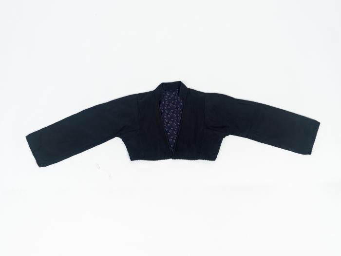 ΓΙΛΕΚΟ (ΛΙΜΠΑΝΤΙ) ΜΑΥΡΟ  ΠΑΡΑΔΟΣΙΑΚΗΣ ΦΟΡΕΣΙΑΣ ΝΑΟΥΣΑΣ ΓΥΝΑΙΚΕΙΟ