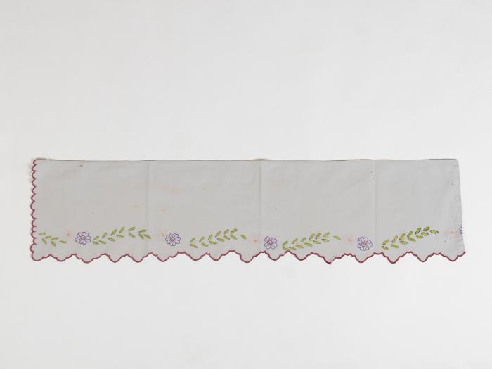 ΣΕΜΕΔΑΚΙ ΜΕ ΚΕΝΤΗΜΑ