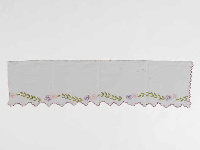 ΣΕΜΕΔΑΚΙ ΜΕ ΚΕΝΤΗΜΑ