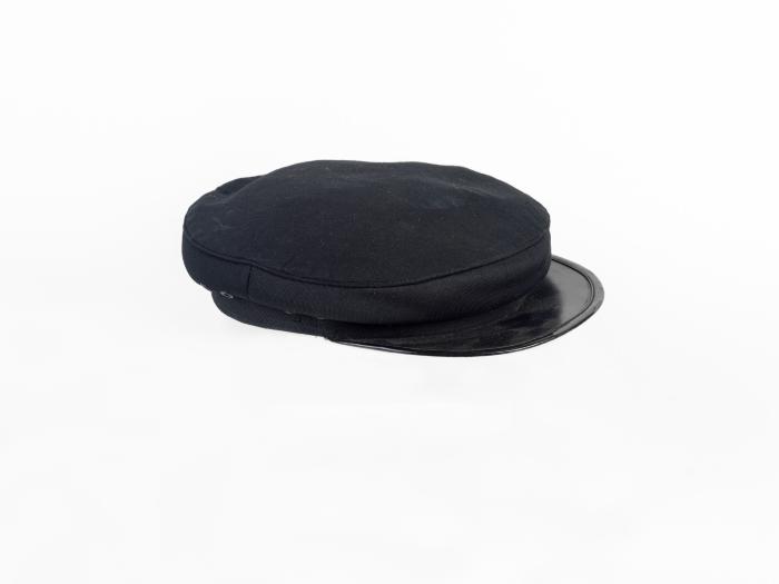 MEN’S CAPTAIN HAT