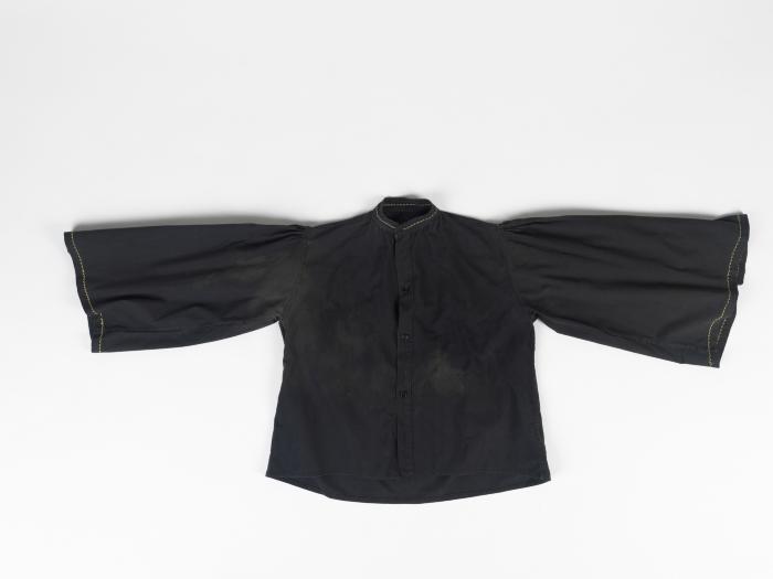 MEN’S SHIRT OF THE TRADITIONAL PAVLOS MELAS COSTUME