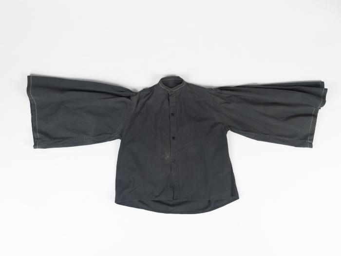 MEN’S SHIRT OF THE TRADITIONAL PAVLOS MELAS COSTUME
