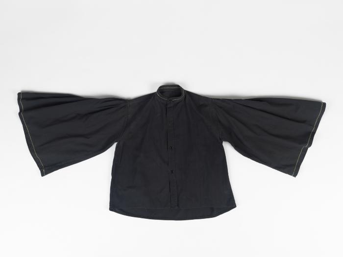 MEN’S SHIRT OF THE TRADITIONAL PAVLOS MELAS COSTUME