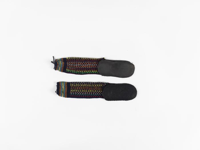 ΖΕΥΓΑΡΙ ΚΑΛΤΣΕΣ ΠΛΕΚΤΕΣ ΜΕ ΠΑΤΟ ΠΑΡΑΔΟΣΙΑΚΗΣ ΦΟΡΕΣΙΑΣ ΕΠΙΣΚΟΠΗΣ ΝΑΟΥΣΑΣ ΑΝΔΡΙΚΕΣ