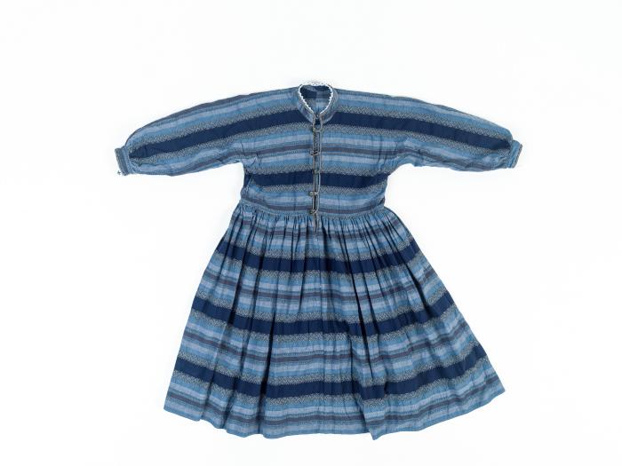 ΦΟΡΕΜΑ ΠΑΡΑΔΟΣΙΑΚΗΣ ΦΟΡΕΣΙΑΣ ΝΑΟΥΣΑΣ ΠΑΙΔΙΚΟ