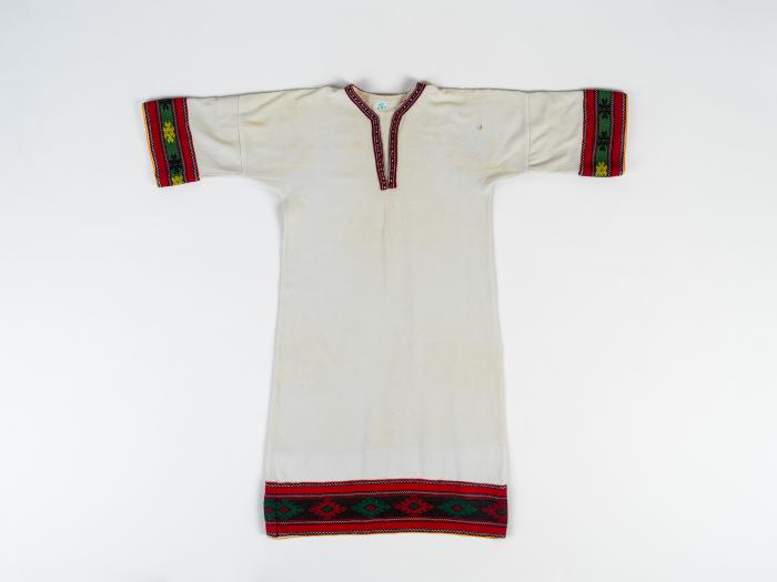 WOMEN’S SHIRT OF THE TRADITIONAL COSTUME OF ARACHOVA